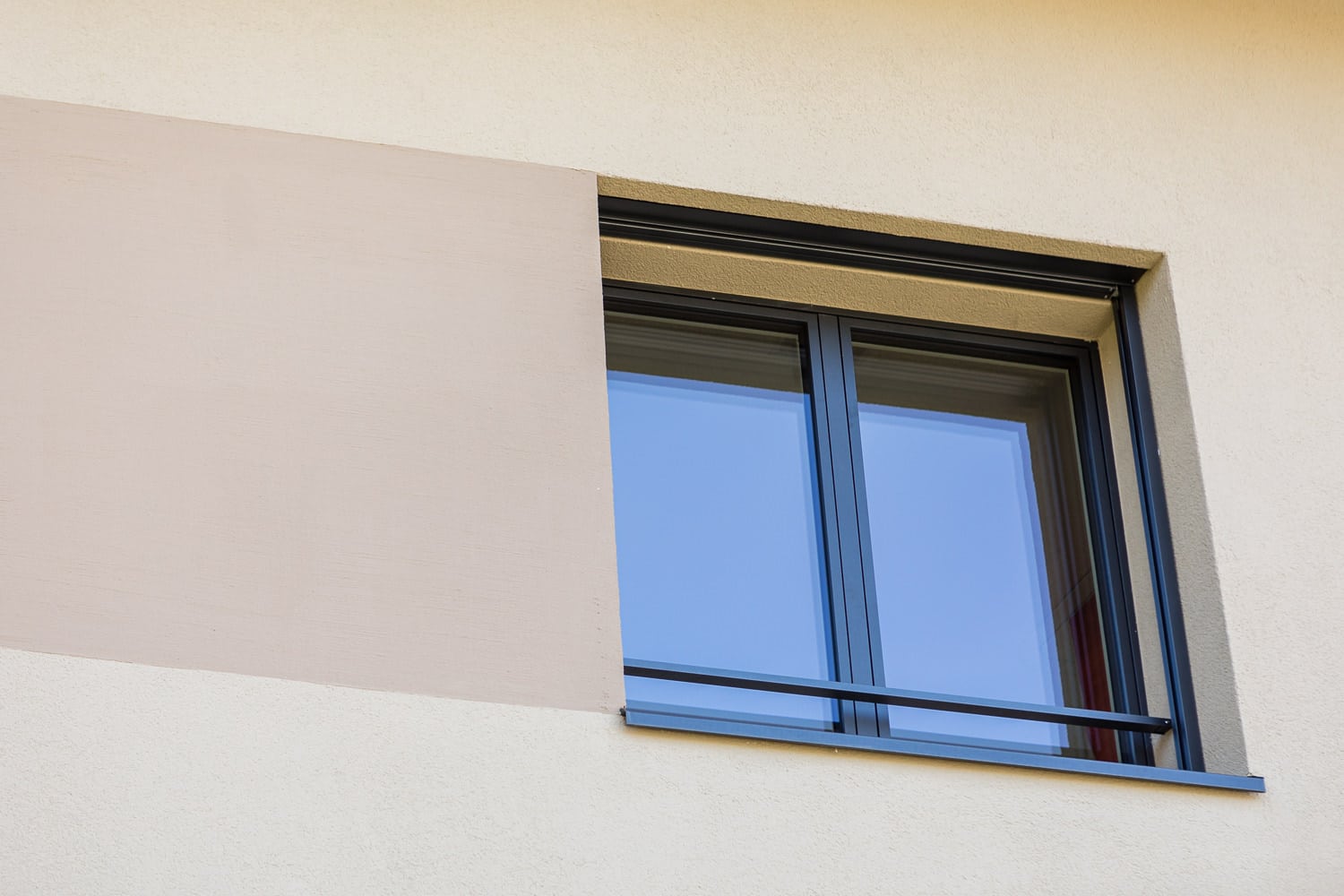 Immobilienfotografie Kastanienbaum Lupfig Detailaufnahme Fassade Fenster