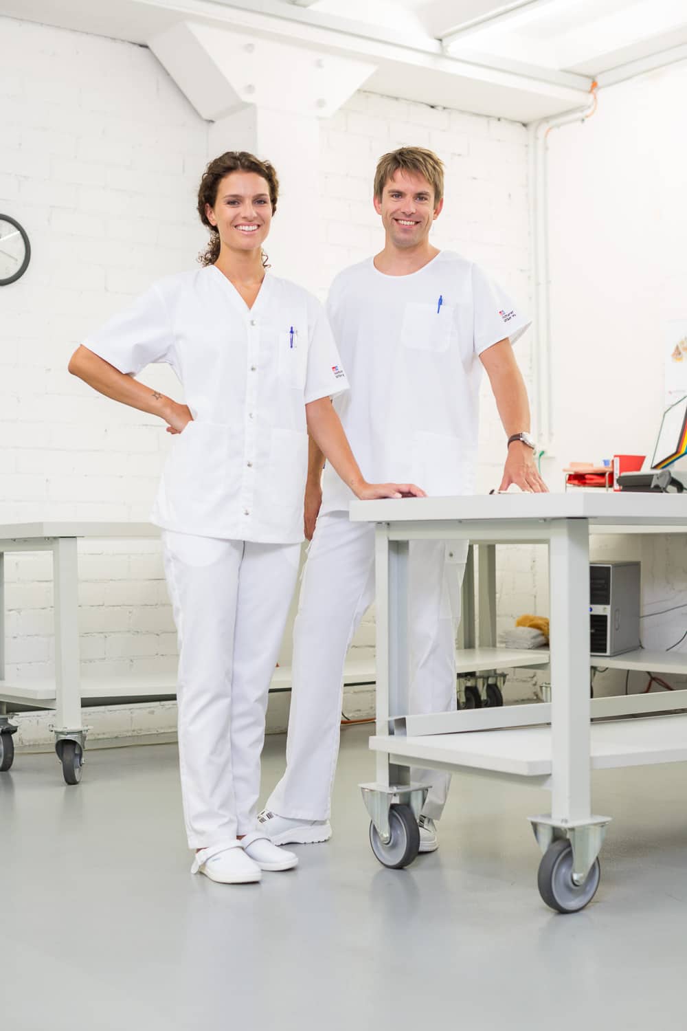 Corporate Fotografie Arbeitskleidung Spilag AG weiss Medizin