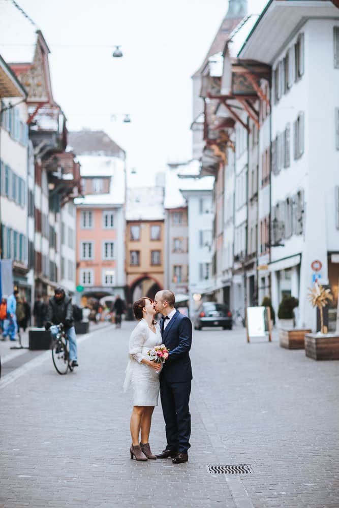 Etui Hochzeitskleid Stilrichtung kurz Aarau Altstadt