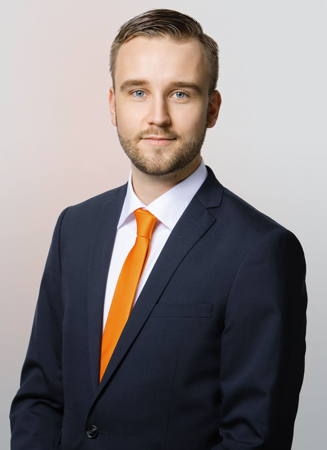 Corporate Porträt Cornelius Fischer Aarau KUKA