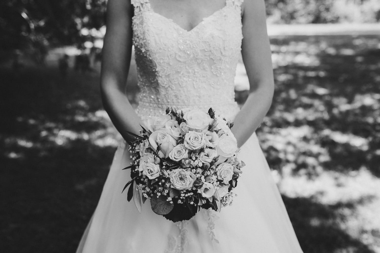 Braut Brautstrauss Hochzeit schwarz weiss Detail