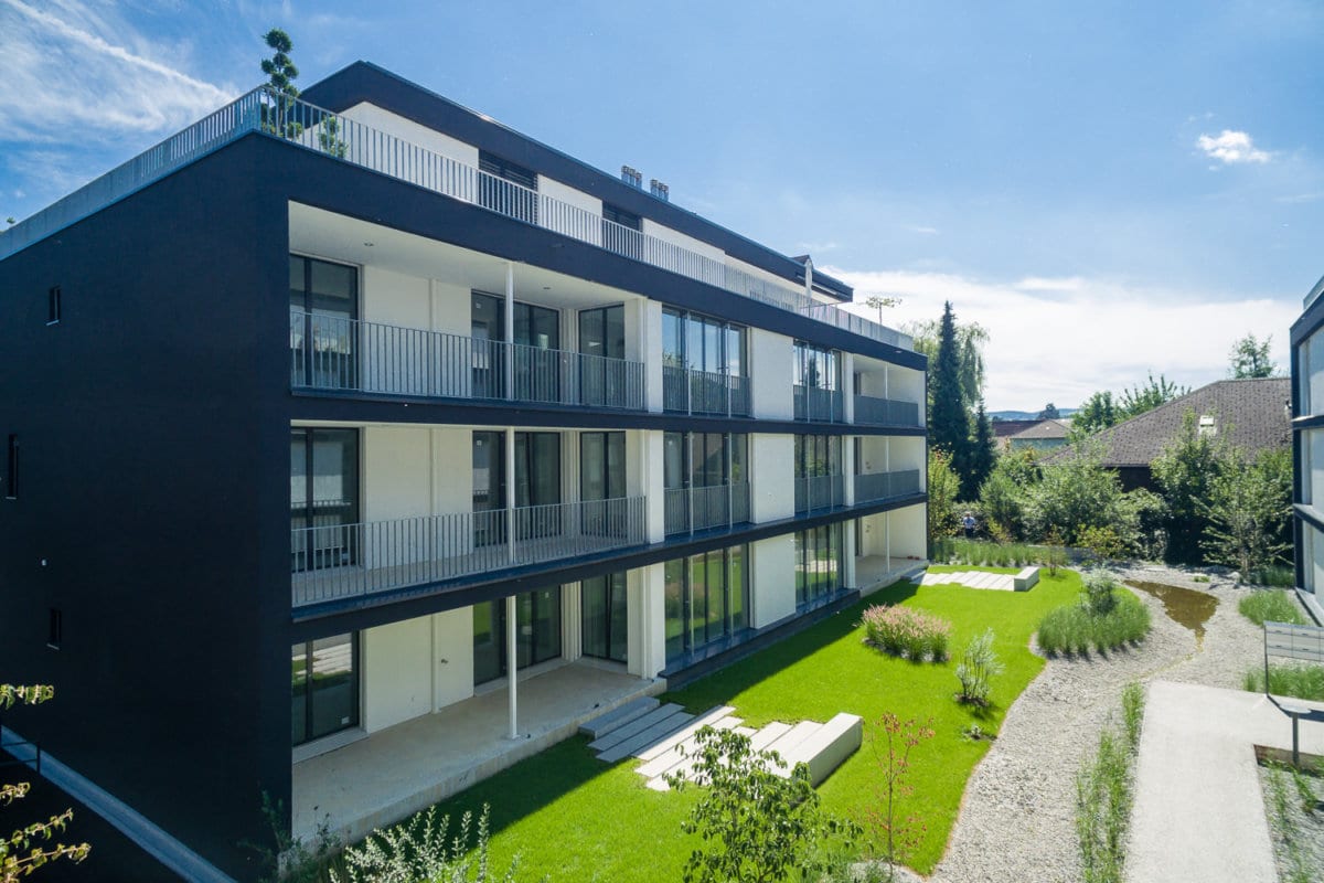 Gautschi Park Reinach Immobilien Drohne Aussenansicht Wohnung Garten
