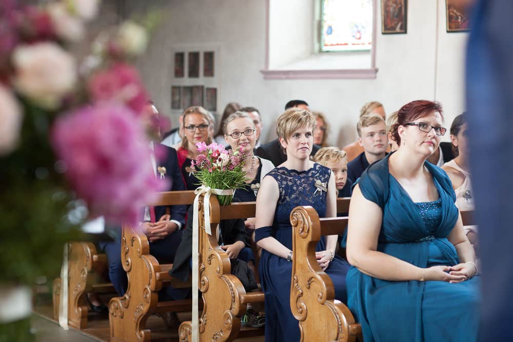 Hochzeit Location Fotograf Cham Aargau Gäste Kirche