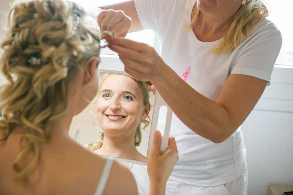 Hochzeit Location Fotograf Cham Aargau Braut Frisur