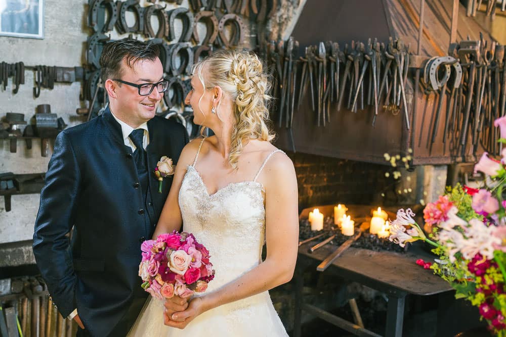 Hochzeit Location Fotograf Cham Aargau Werkstatt Brautpaar