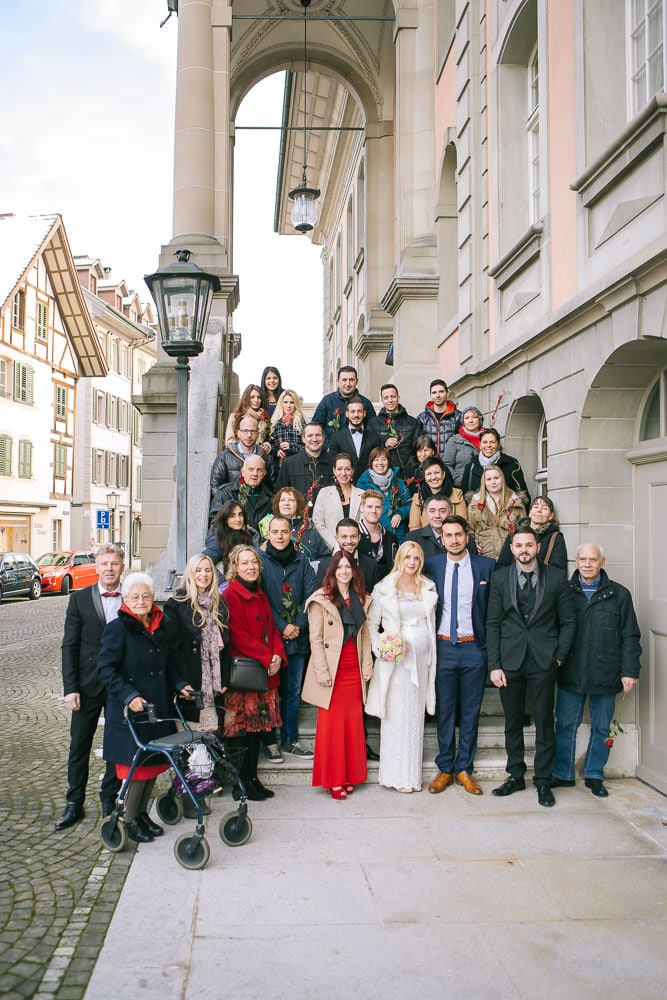 Winterhochzeit Zofingen Zivilstandesamt Gruppenfoto