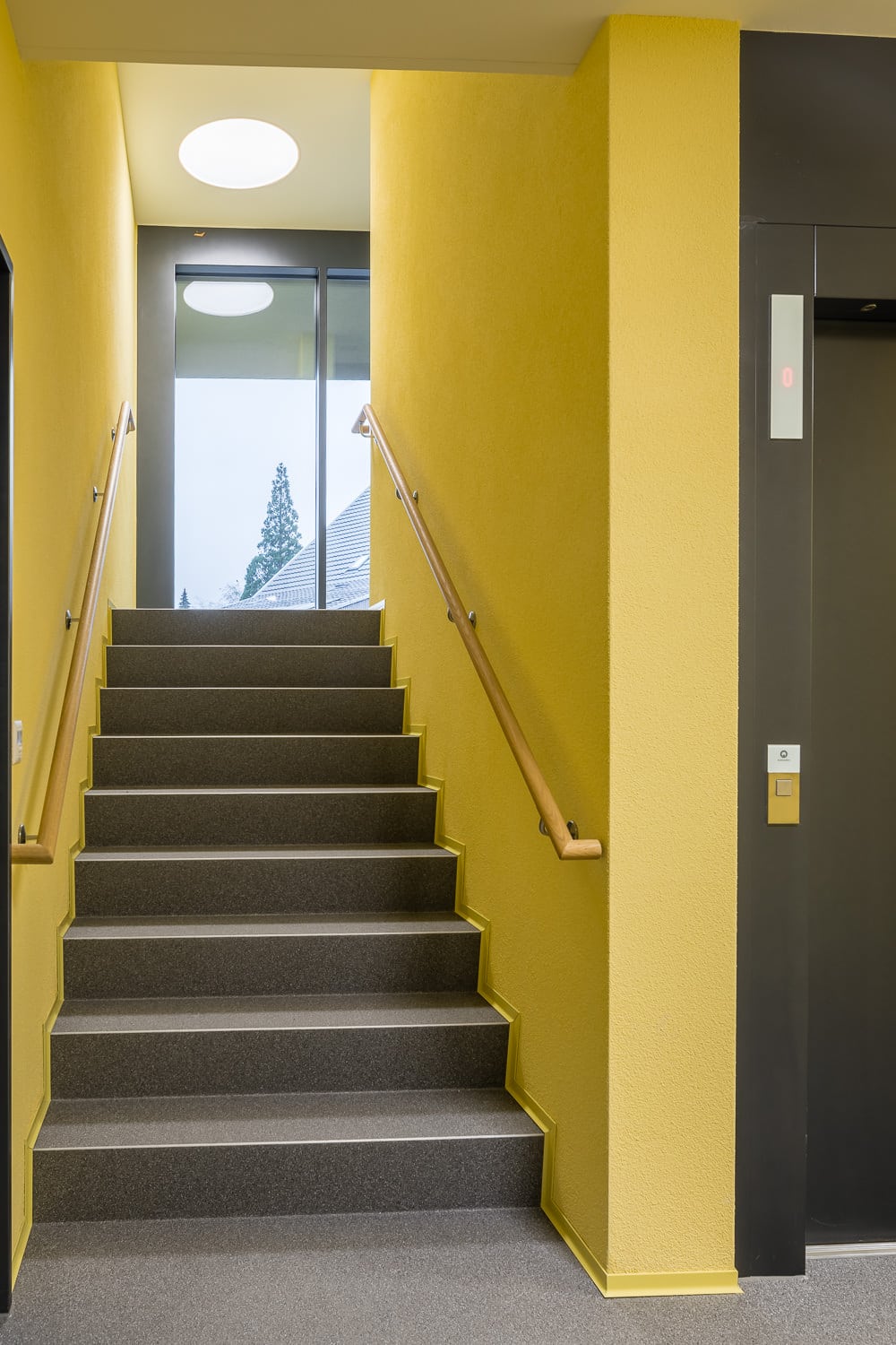 Immobilienfotografie Kastanienweg Lupfig Treppenhaus