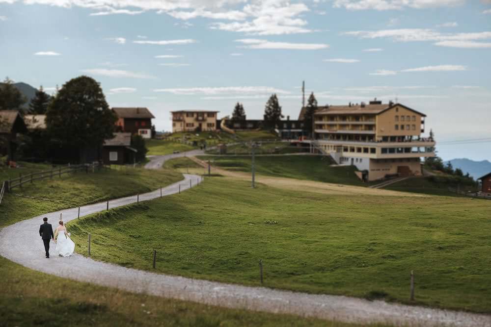 Hochzeit Schlechtes Wetter Klewenalp Station verschwommen