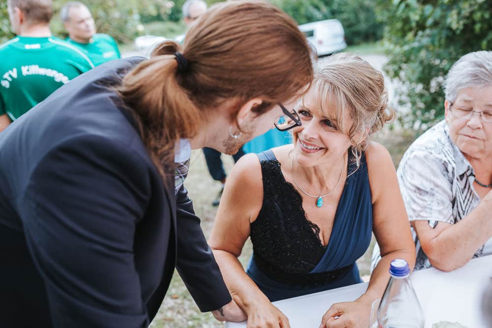 Hochzeitsfotograf Aargau Tätschmeister Hochzeit Gäste