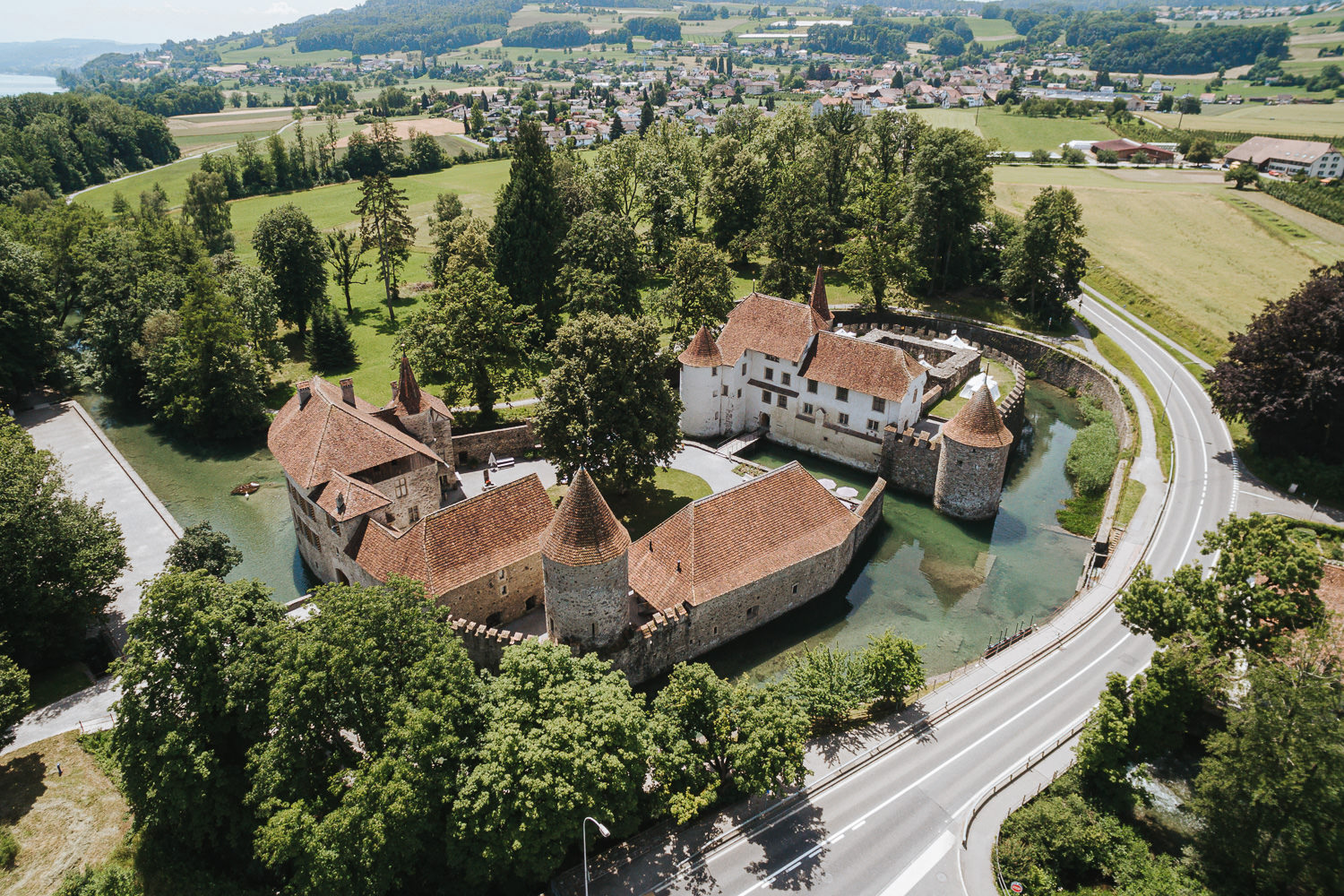 Schloss Hallwyl Luftaufnahmen Drohne