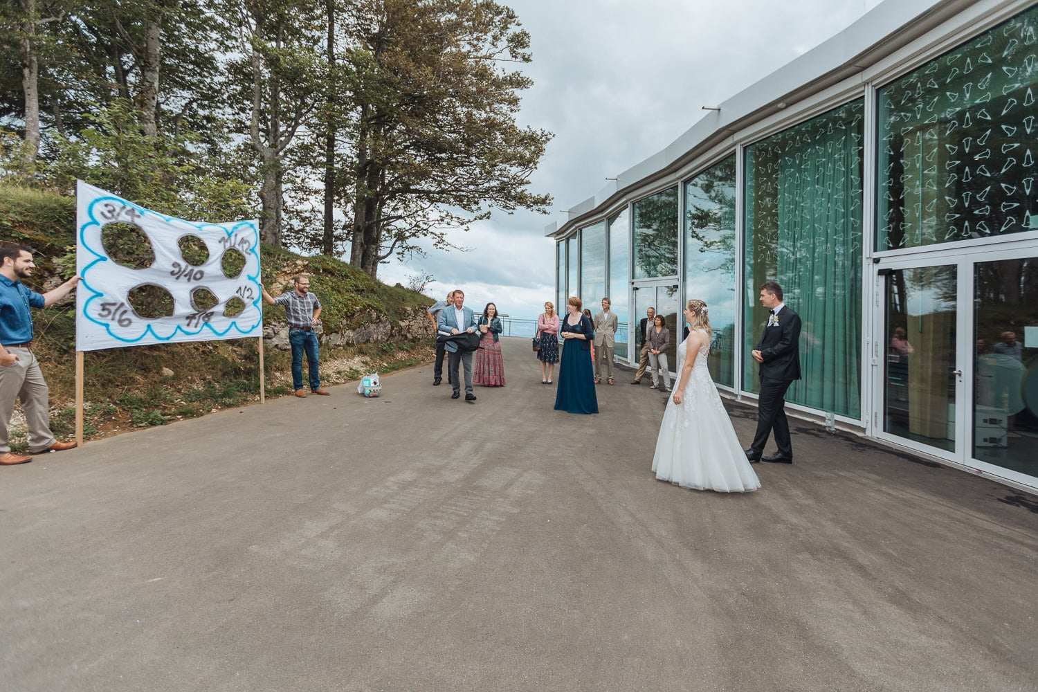 Spiele Hochzeit Brautpaar outdoor