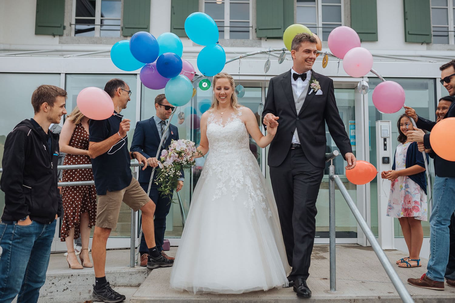 Spalier Auszug Brautpaar Ballons