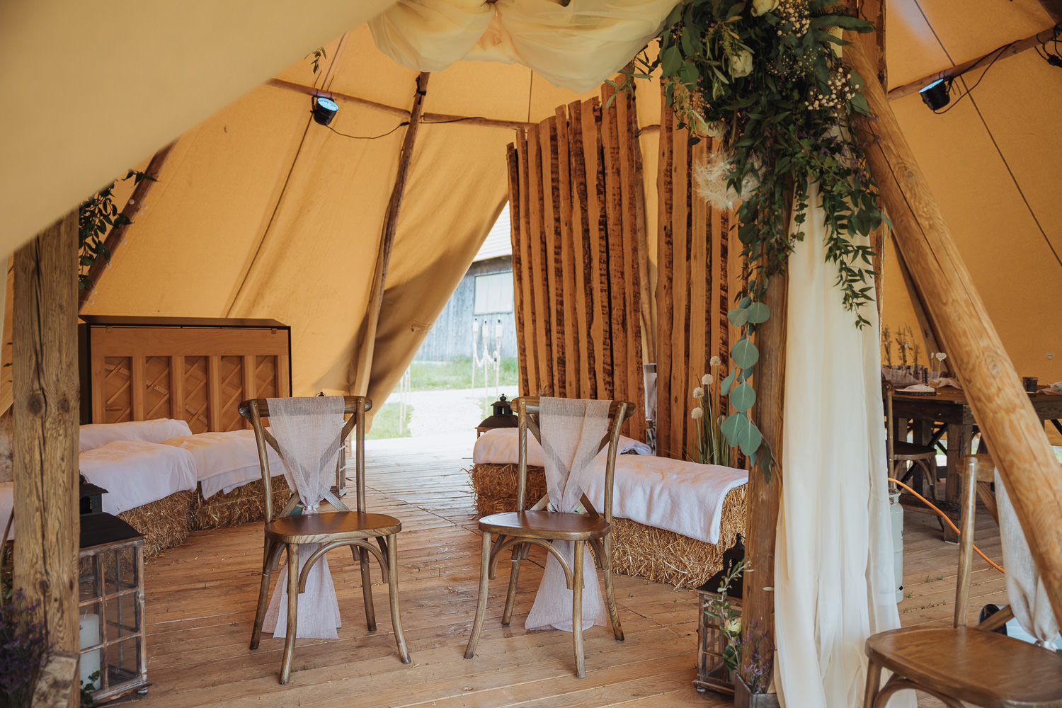 Hochzeit Tipi