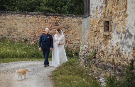 Einzug Brautpaar Wölflinswil mit Katze