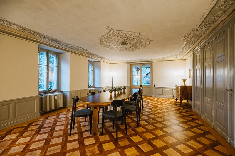 Salon Acanthus Villa Sonnenberg